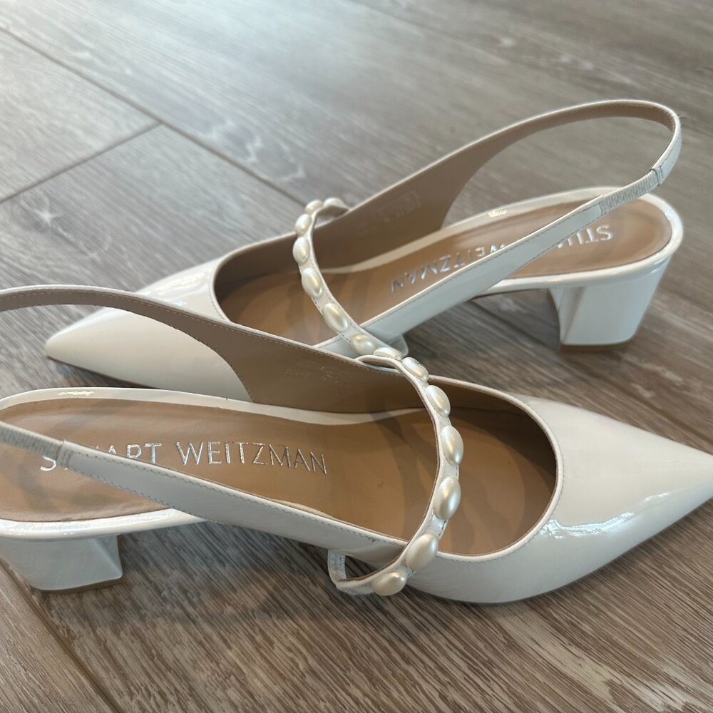 Stuart Weitzman White Pointed Slingback Heels with Pearl-Trim Strap - Picture 8 of 15